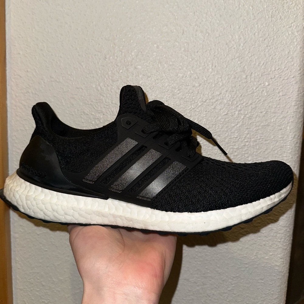 Adidas Ultraboost Black Tennis Shoes